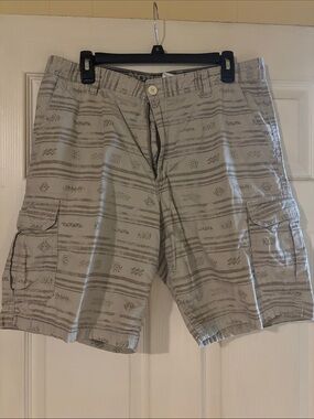 Northwest Territory Men's Khaki Patterned Cargo Shorts